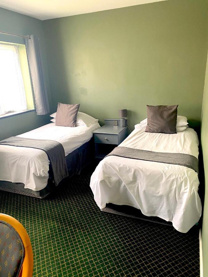 Bells Hotel โคลฟอร์ด ภายนอก รูปภาพ